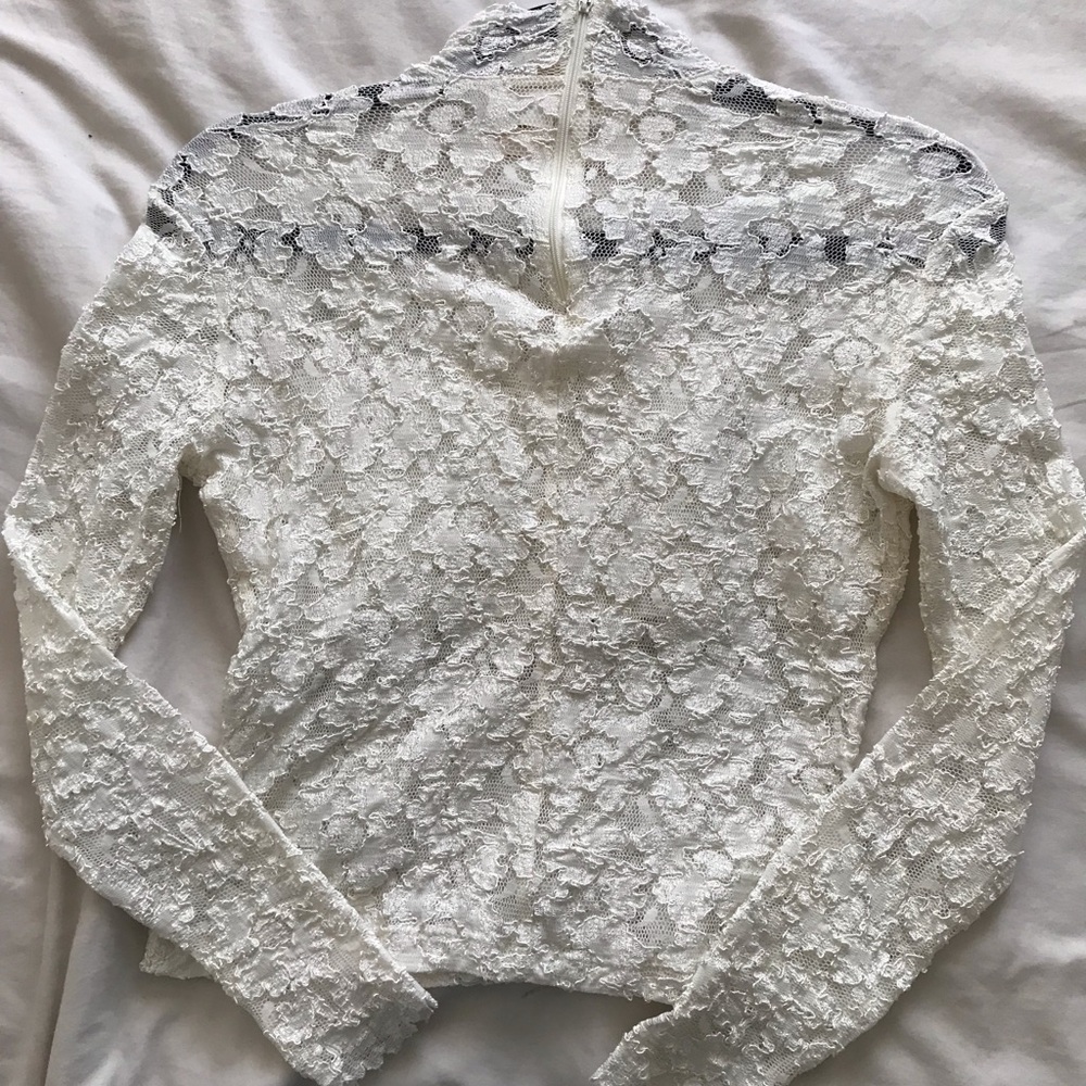 Cache Ivory Floral Lace Top - Picture 4 of 4